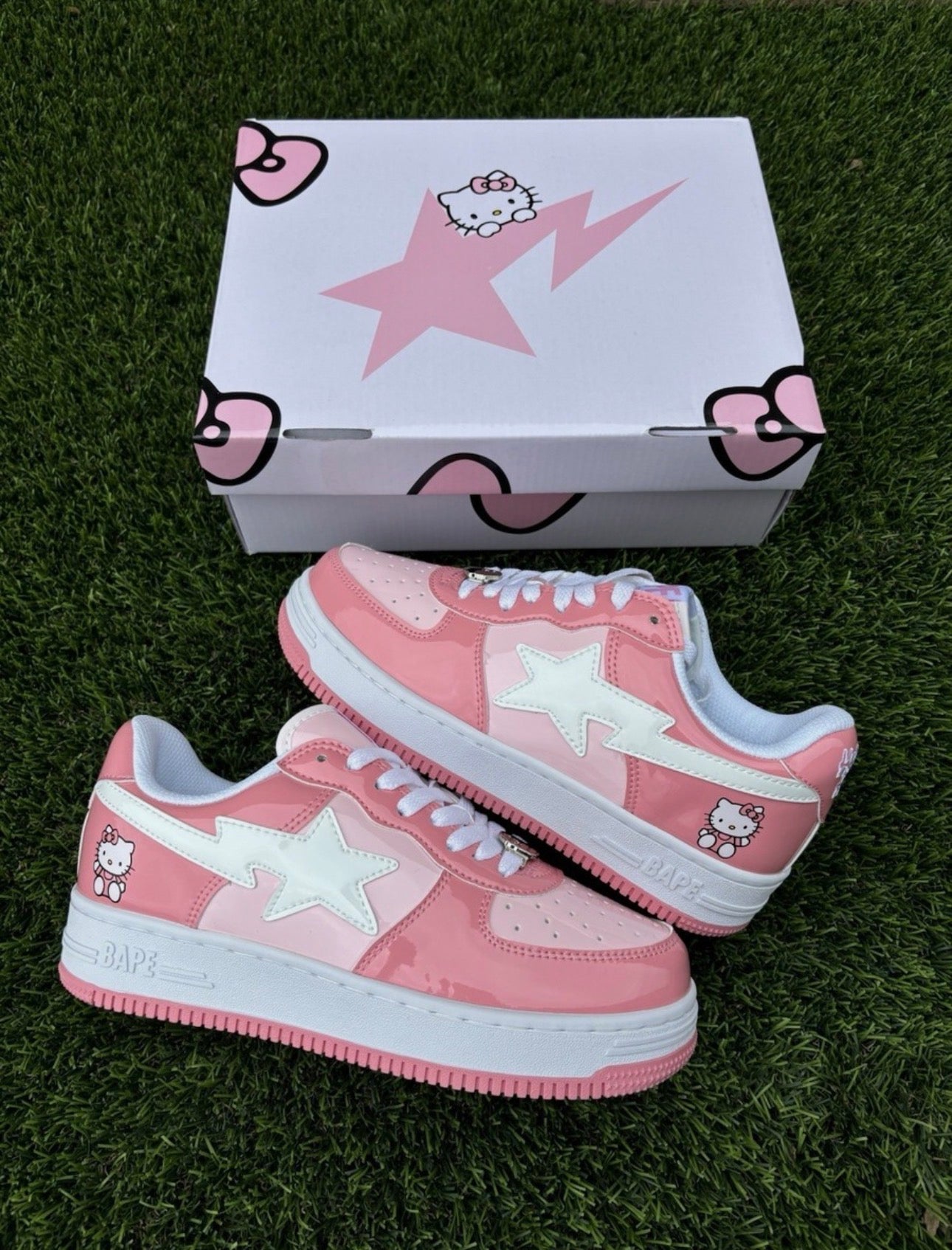 BAPESTA x HELLO KITTY COLLAB