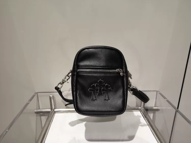 TAKA CROSSBODY BAG “BLACK”